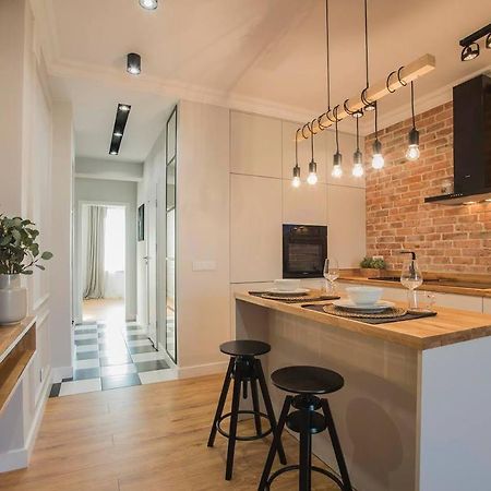 Modern Flat In The Centre - By Hik Apartments Warsawa Bagian luar foto